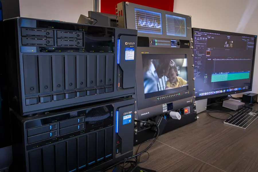 I server e il monitor broadcast della sala finishing